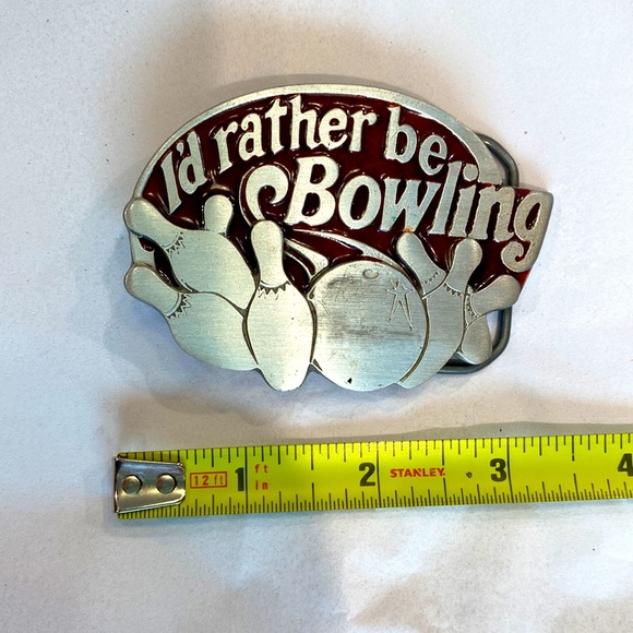 Vintage “I’d rather be bowling” belt buckle - Picture 3 of 3